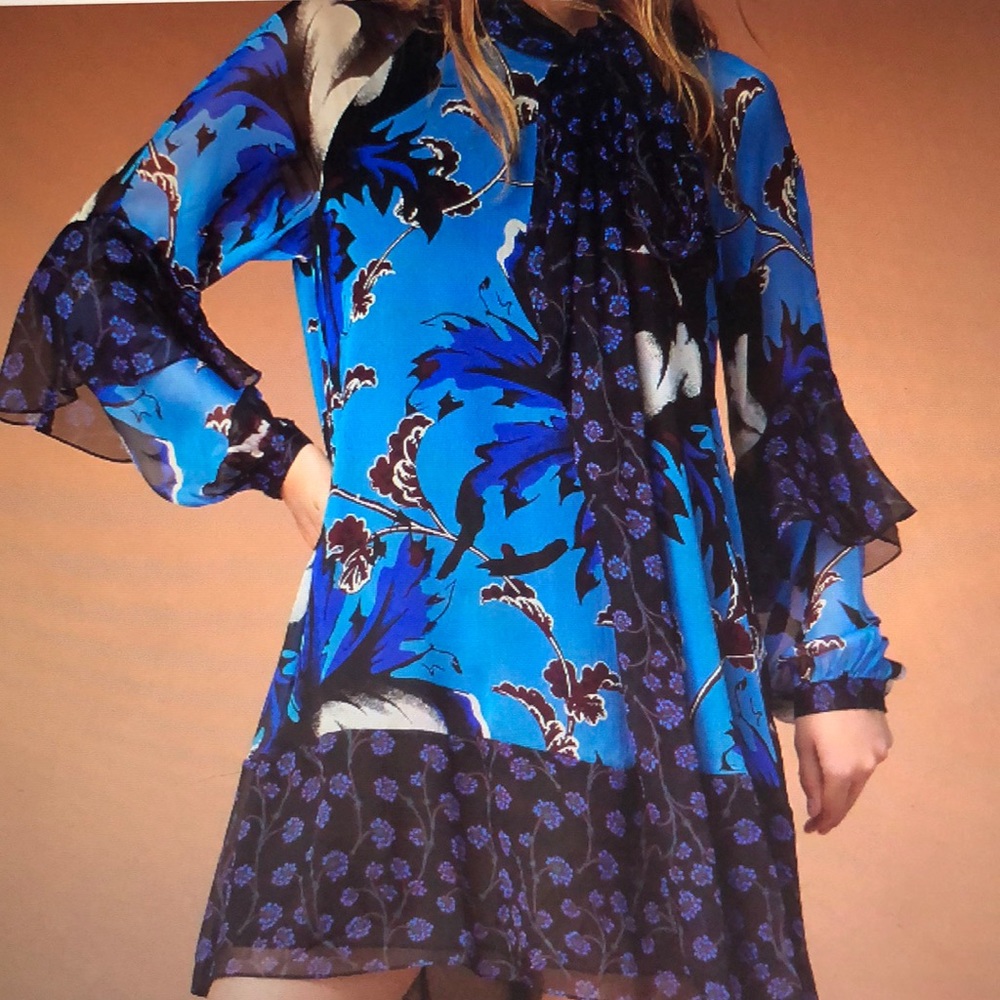 DVF Effie dress. New with tags. Never been worn!